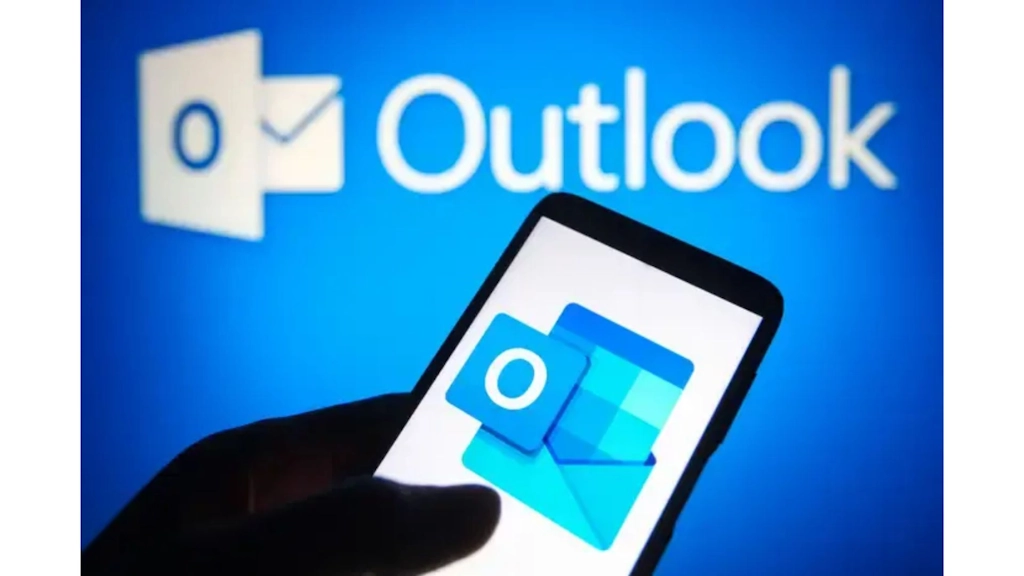 MailMaestro’s AI Outlook Plugin